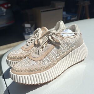 Dolce Vita Dolen 7.5 sneaker